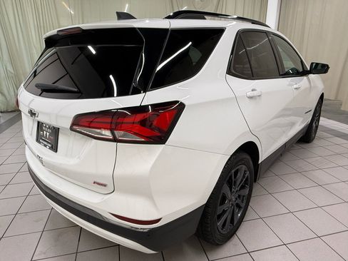 Certified 2022 Chevrolet Equinox RS FWD image 5