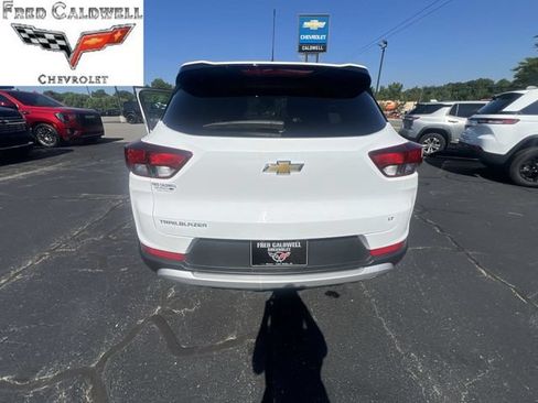 Used 2025 Chevrolet TrailBlazer LT FWD image 37
