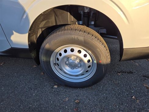 New 2026 Ford Maverick XL image 8