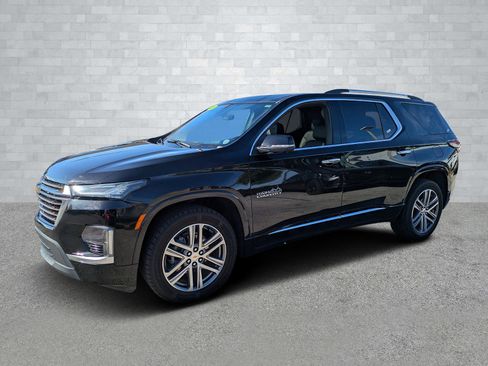 Used 2023 Chevrolet Traverse High Country image 9