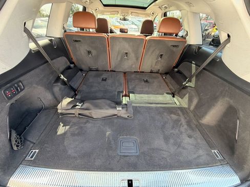 Used 2017 Audi Q7 2.0T Premium Plus w/ Premium Plus Package AWD/4WD image 34