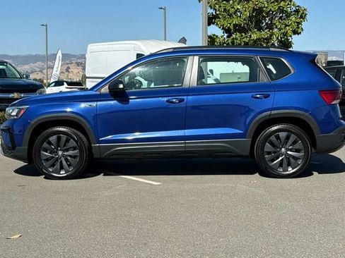 Certified 2022 Volkswagen Taos S FWD image 7