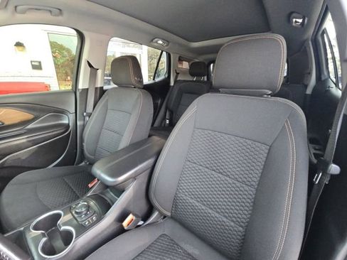 Used 2021 GMC Terrain SLE w/ Driver Convenience Package image 22