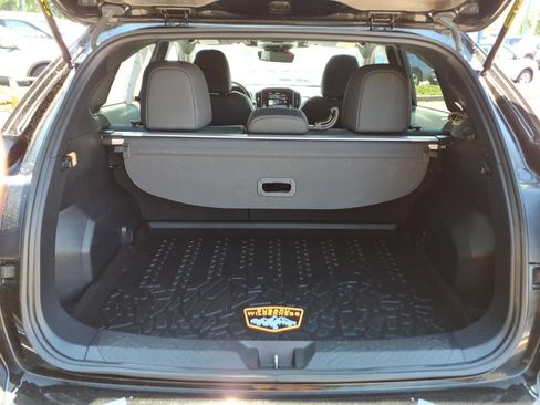Used 2024 Subaru Crosstrek 2.5i Wilderness w/ Crosstrek Mirror Package AWD/4WD image 23