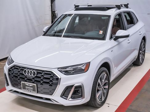 Used 2023 Audi Q5 2.0T Premium Plus w/ Premium Plus Package image 1