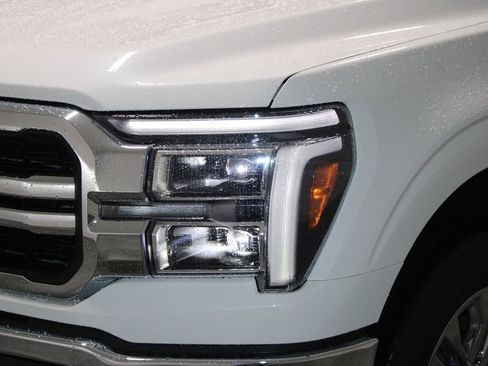 New 2025 Ford F150 Lariat w/ Equipment Group 502A High image 59