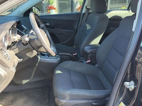Used 2012 Chevrolet Cruze LT w/ RS Package image 11