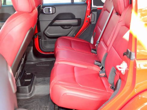 Used 2024 Jeep Wrangler Rubicon 392 image 30