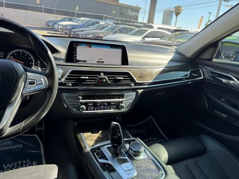 Used 2016 BMW 740i RWD image 23