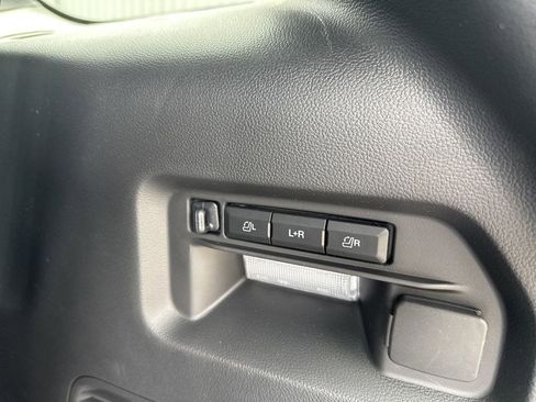 New 2026 Ford Explorer Platinum image 17