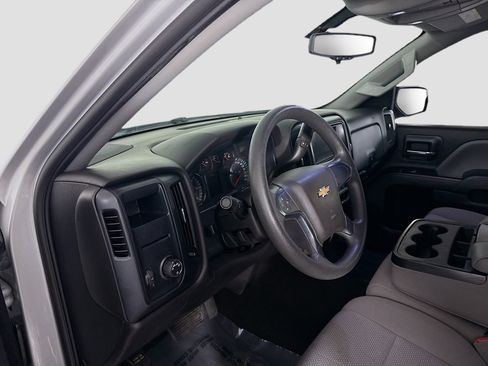 Used 2018 Chevrolet Silverado 1500 Custom w/ Custom Value Package image 21