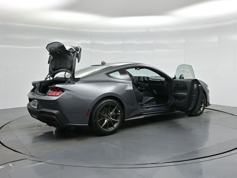 New 2026 Ford Mustang Dark Horse image 5