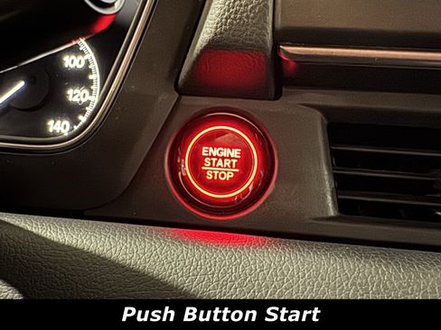 Used 2024 Honda Pilot TrailSport image 10