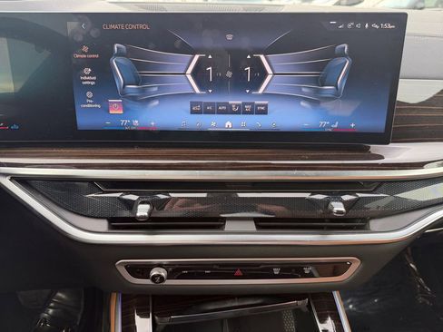 Used 2026 BMW X5 sDrive40i image 21