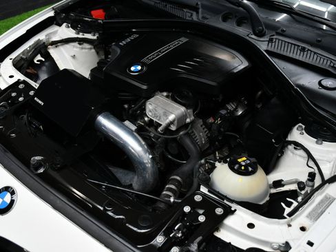 Used 2016 BMW 228i Coupe RWD image 9