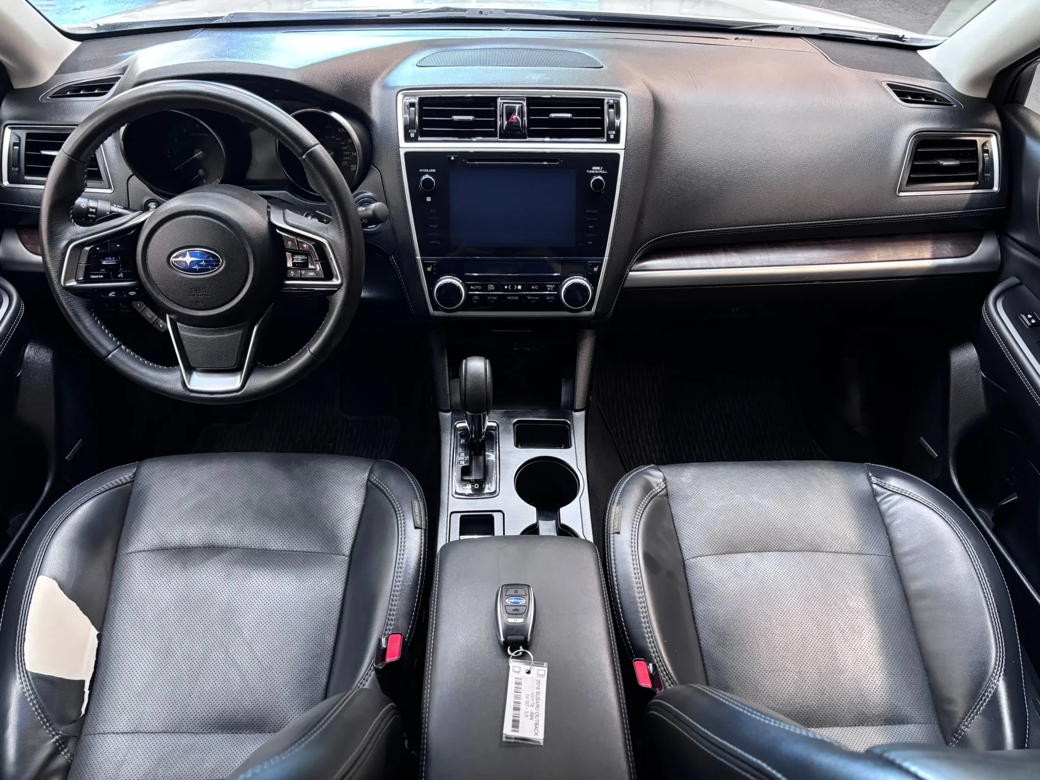 Used 2019 Subaru Outback 3.6R Limited AWD/4WD image 11