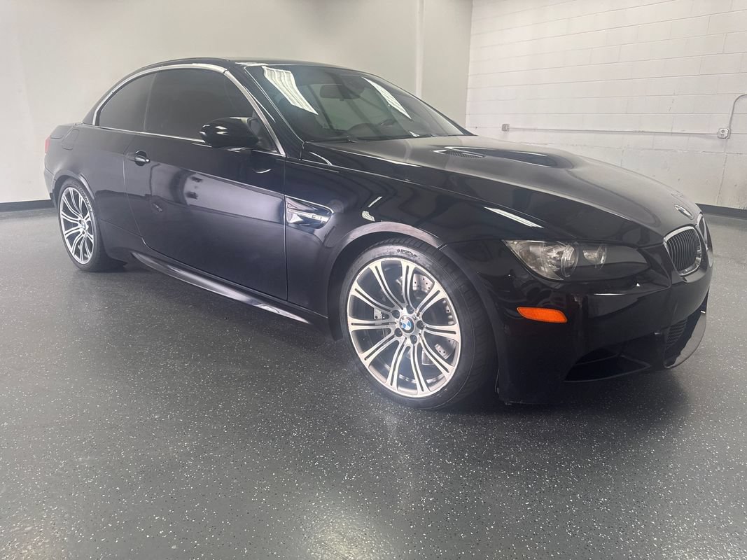 Used 2008 BMW M3 Convertible RWD image 2