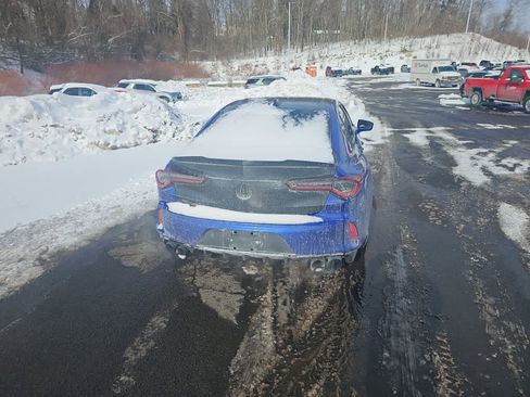 Used 2022 Acura TLX Type S image 3