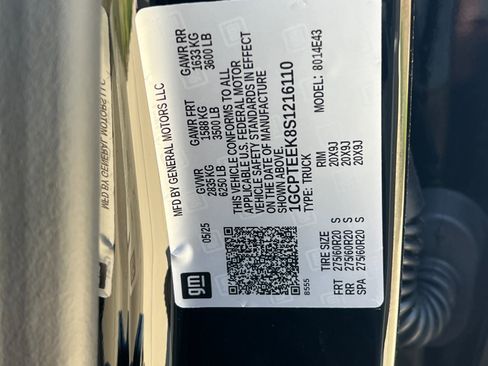 New 2025 Chevrolet Colorado Trail Boss w/ Midnight Edition image 33