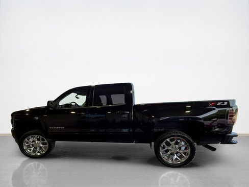 Used 2018 Chevrolet Silverado 1500 LT w/ All Star Edition AWD/4WD image 7