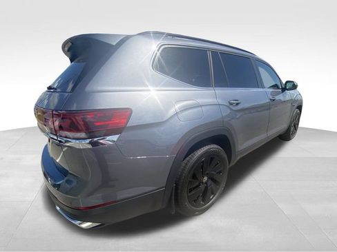 Used 2025 Volkswagen Atlas SE FWD image 10
