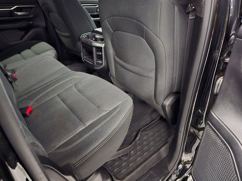 Certified 2021 RAM 1500 Big Horn AWD/4WD image 39