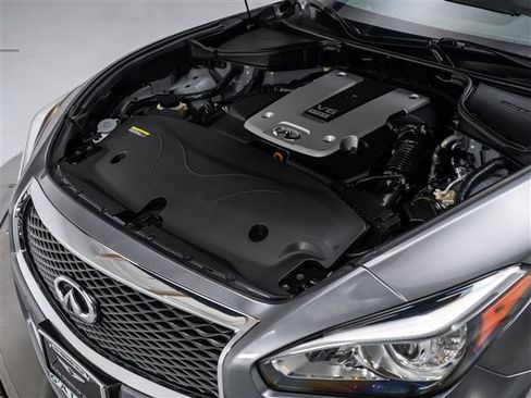 Used 2018 INFINITI Q70 L 3.7 image 11