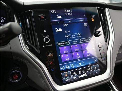 Used 2020 Subaru Outback Premium image 34