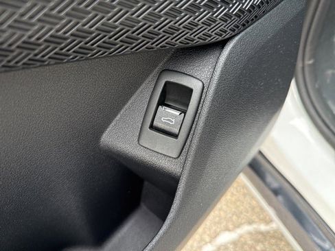 Used 2026 BMW X1 xDrive28i image 20