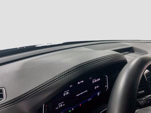Used 2021 Volkswagen Atlas SEL R-Line FWD image 9