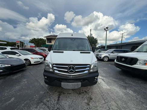 Used 2014 Mercedes-Benz Sprinter 2500 w/ Active Safety Plus Package image 8