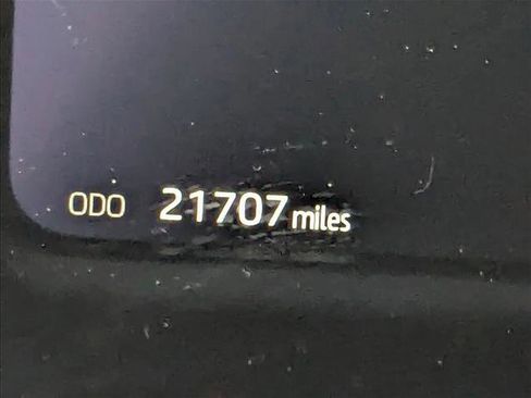 Used 2024 Toyota Tundra Limited image 16