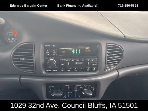 Used 2003 Buick Century Custom image 20