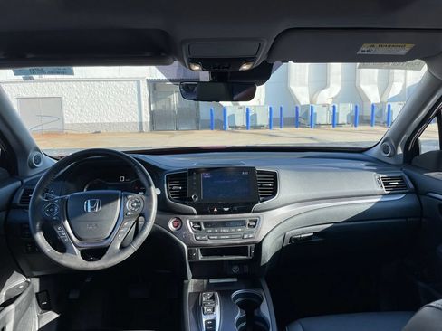 Used 2023 Honda Ridgeline RTL-E image 5