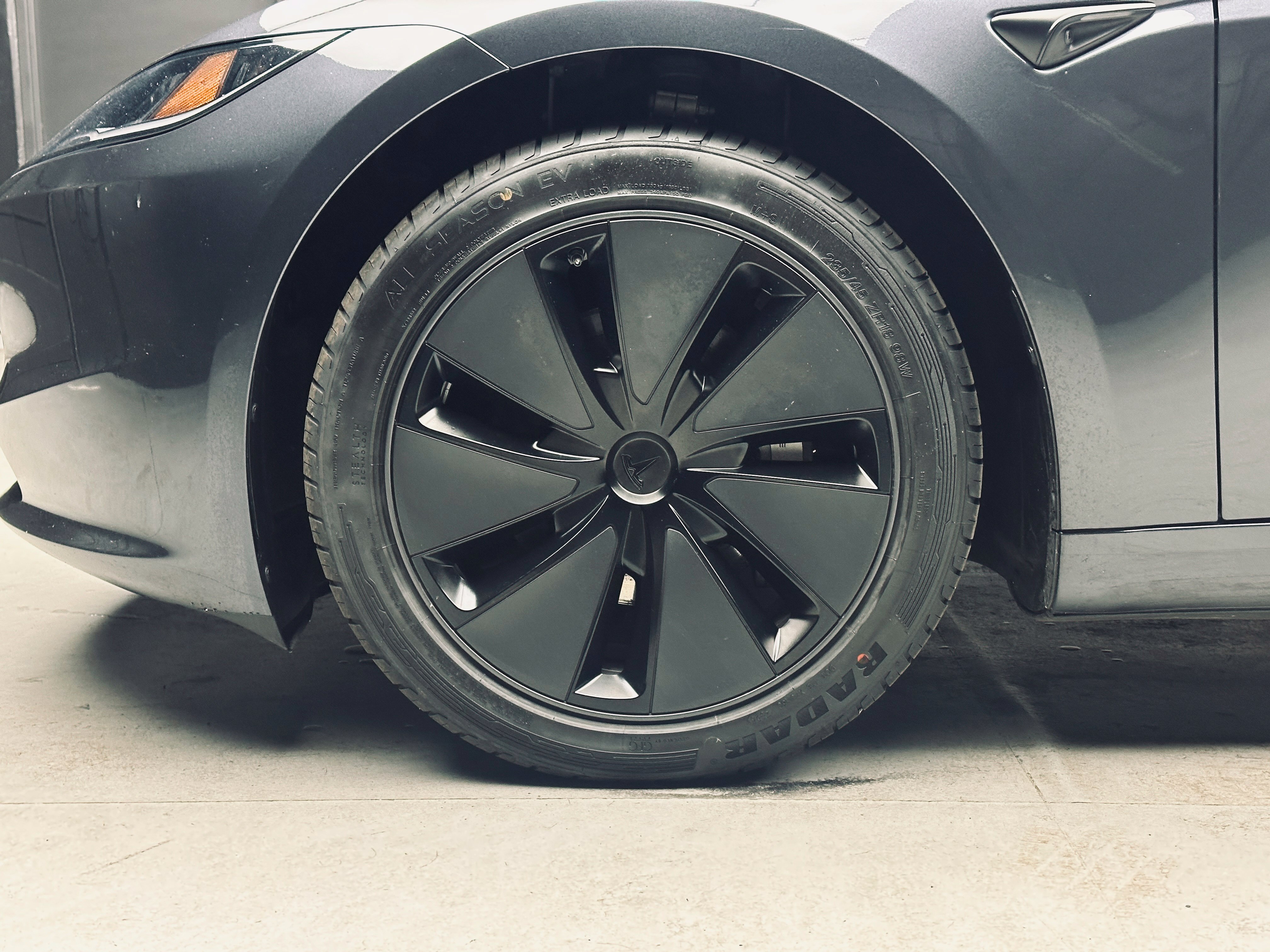 Used 2024 Tesla Model 3 Long Range RWD image 30
