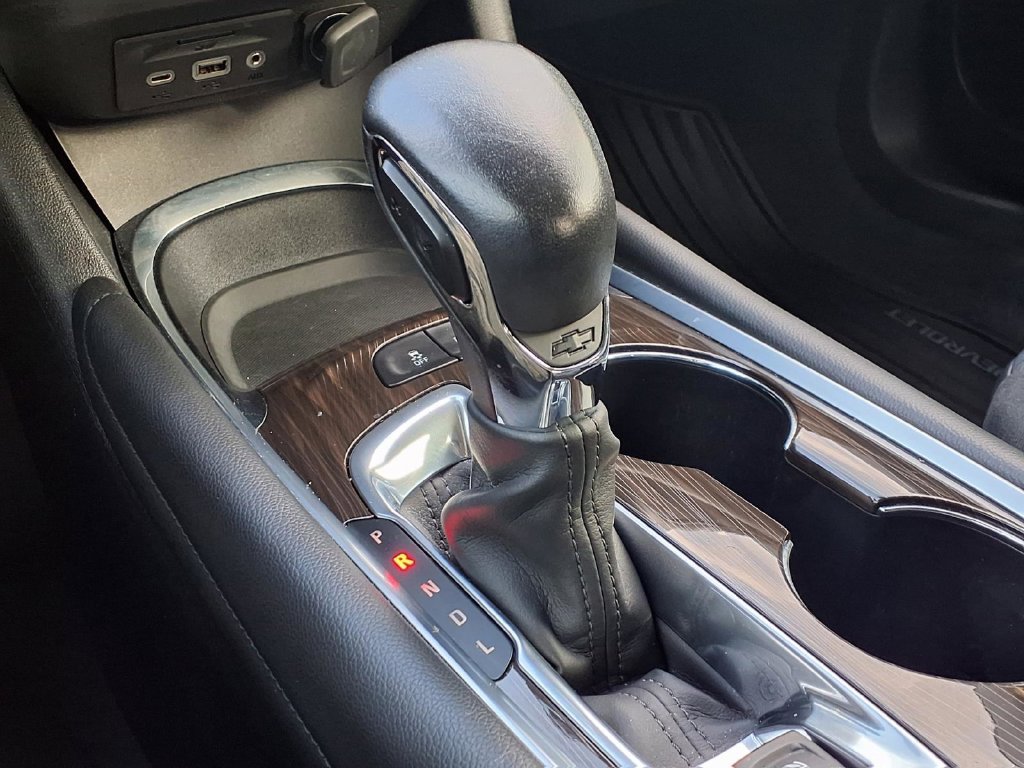 Used 2022 Chevrolet Malibu Premier FWD image 7