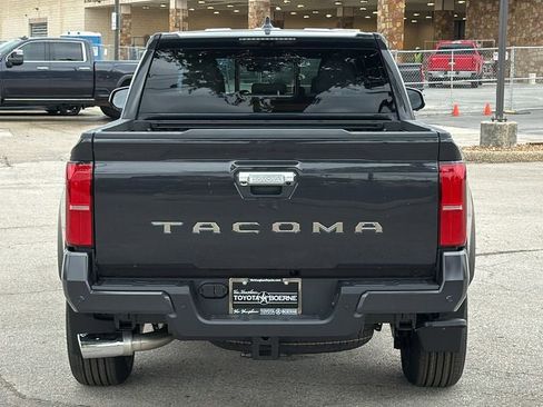 New 2026 Toyota Tacoma Limited AWD/4WD image 4