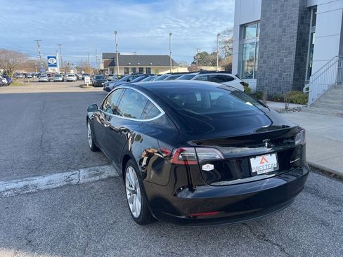 Used 2018 Tesla Model 3 Long Range image 5