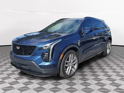 Used 2019 Cadillac XT4 Sport w/ Driver Awareness Package image 3