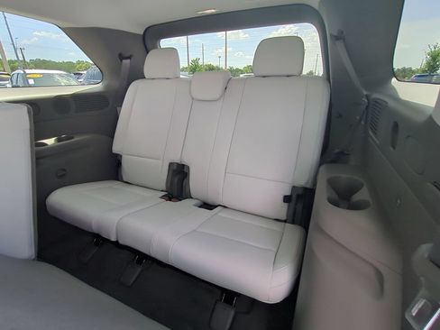 New 2026 Hyundai Palisade SEL Premium FWD image 16