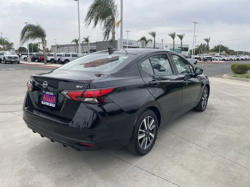 Used 2024 Nissan Versa SV FWD image 8