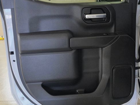 Used 2019 Chevrolet Silverado 1500 LT w/ All-Star Edition RWD image 16