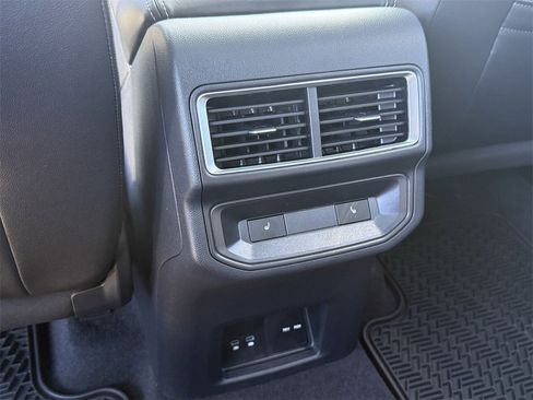 New 2026 Volkswagen Atlas Cross Sport SEL Premium R-Line image 24