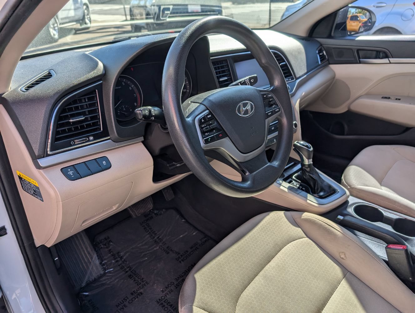 Used 2017 Hyundai Elantra SE FWD image 12
