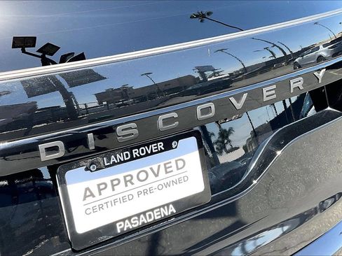 Used 2024 Land Rover Discovery Dynamic SE AWD/4WD image 31