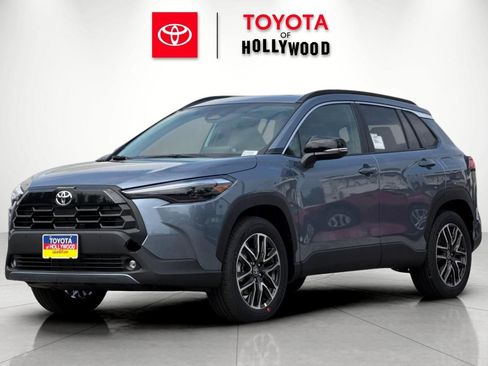 New 2026 Toyota Corolla Cross XLE image 7