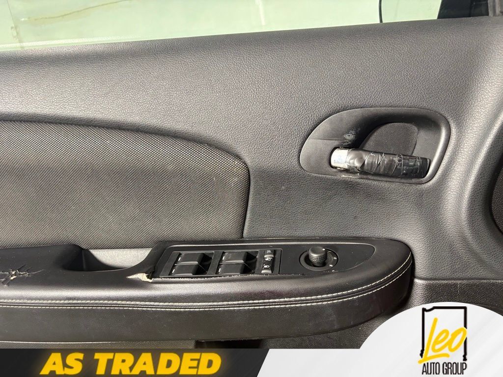 Used 2013 Dodge Avenger SXT FWD image 15