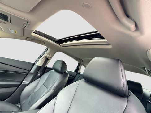 Used 2024 Honda Accord Touring image 22