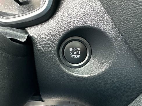 Certified 2025 Toyota Corolla Cross XLE w/ Convenience Package image 34