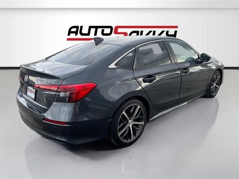 Used 2024 Honda Civic Touring image 7
